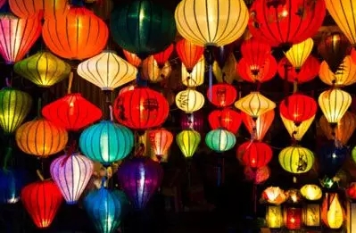 用英语介绍元宵节的来历和习俗，传播中国传统文化（双语版）！