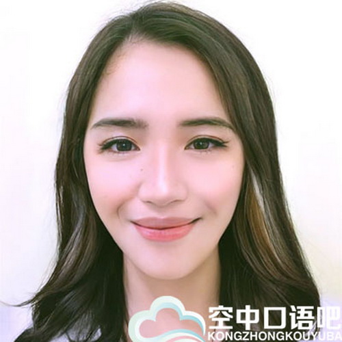 Belle R 英语口语一对一 TEFL教师资格